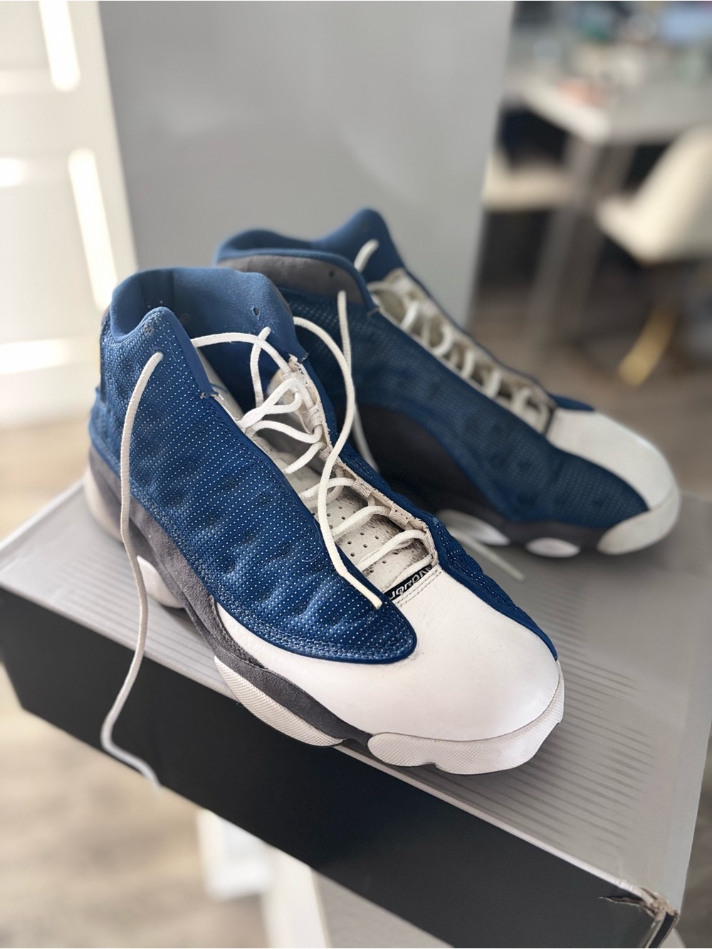 Air Jordan 13 Retro "Flint,"